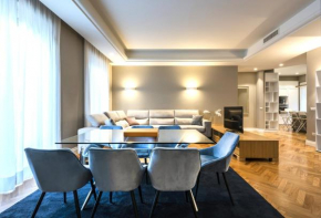 Гостиница Heart Milan Apartments Duomo Stefano  Милан